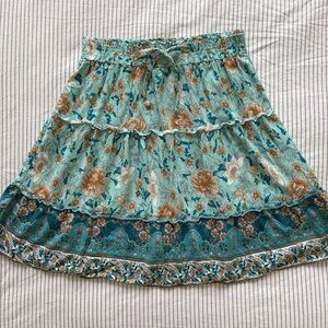 Simplee Tiered Floral Skirt in Teal